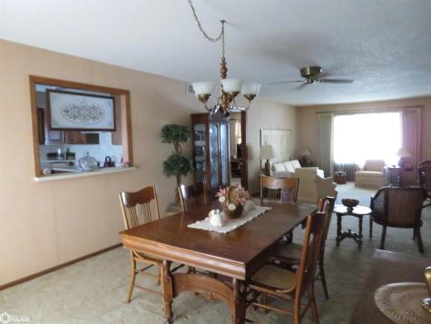 212 3rd Avenue NE Clarion IA 50525
