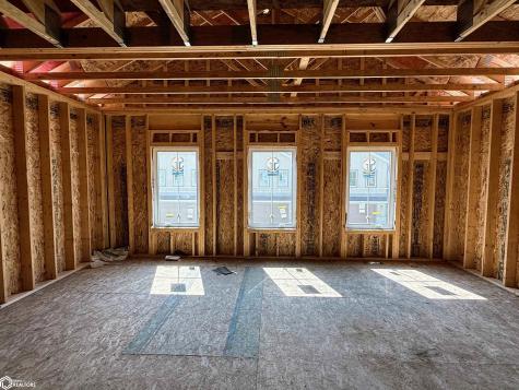 208 Stonebrook Court Clear Lake IA 50428