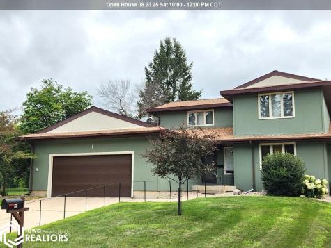 1 Asbury Court Mason City IA 50401