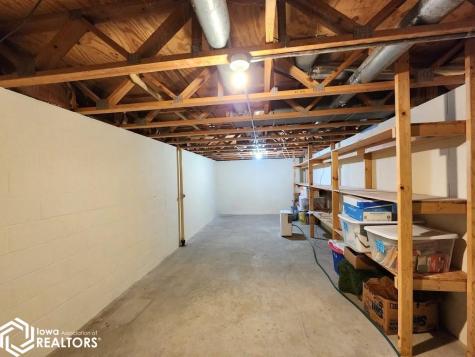 1 Asbury Court Mason City IA 50401