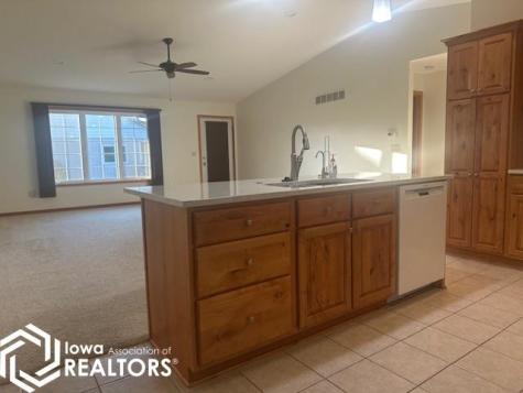 901 3rd Avenue S Clear Lake IA 50428