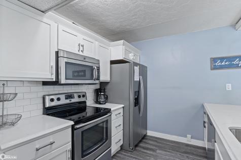 2700 N Shore Drive Clear Lake IA 50428