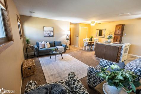 600 #A2 Briarstone Drive Mason City IA 50401