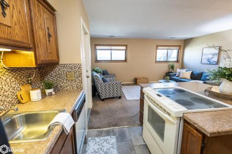 600 #A2 Briarstone Drive Mason City IA 50401