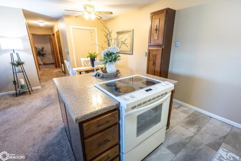 600 #A2 Briarstone Drive Mason City IA 50401