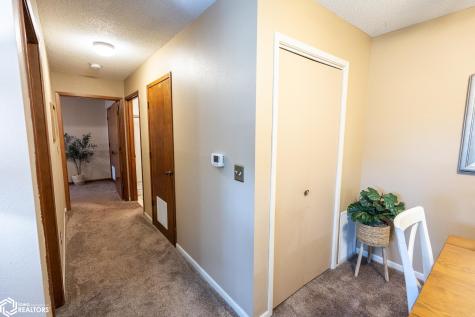 600 #A2 Briarstone Drive Mason City IA 50401
