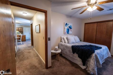 600 #A2 Briarstone Drive Mason City IA 50401