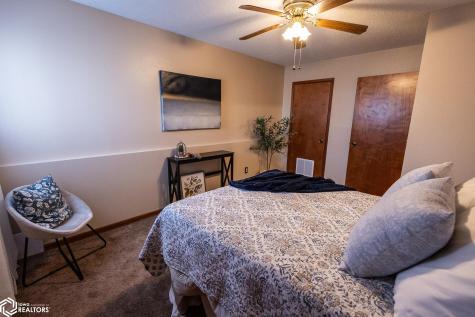600 #A2 Briarstone Drive Mason City IA 50401