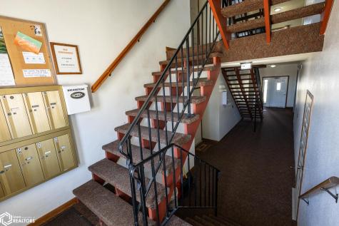 600 #A2 Briarstone Drive Mason City IA 50401