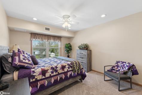 809 7th Avenue N #313 Clear Lake IA 50428