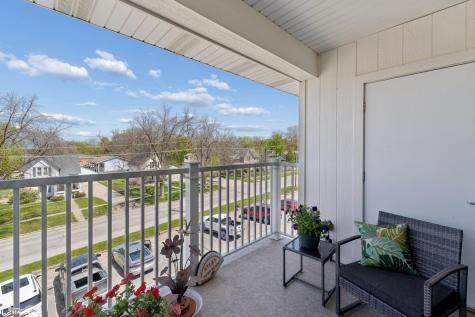809 7th Avenue N #313 Clear Lake IA 50428