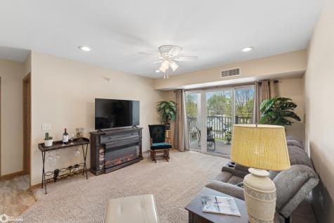 809 7th Avenue N #313 Clear Lake IA 50428