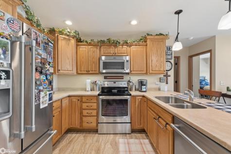 809 7th Avenue N #313 Clear Lake IA 50428