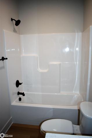 2354 River Road Iowa Falls IA 50126