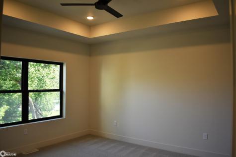 2354 River Road Iowa Falls IA 50126