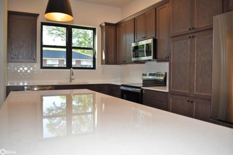 2354 River Road Iowa Falls IA 50126