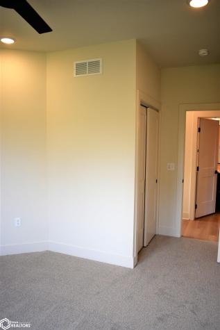 2364 River Road Iowa Falls IA 50126