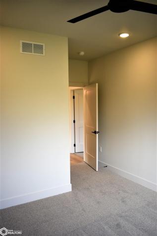 2364 River Road Iowa Falls IA 50126