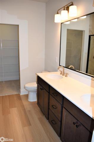 2364 River Road Iowa Falls IA 50126