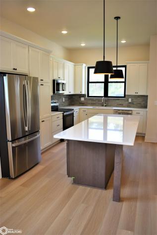 2364 River Road Iowa Falls IA 50126