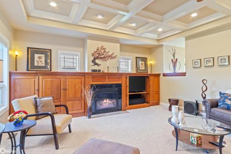 516 Lexington Drive Clear Lake IA 50428