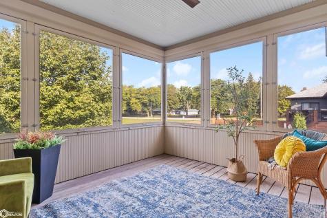 516 Lexington Drive Clear Lake IA 50428