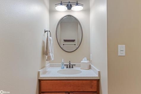 516 Lexington Drive Clear Lake IA 50428