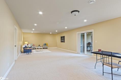 516 Lexington Drive Clear Lake IA 50428