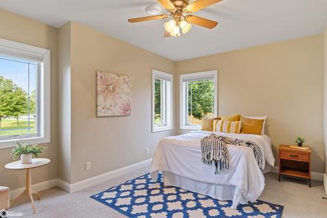 516 Lexington Drive Clear Lake IA 50428