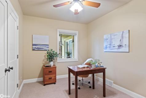 516 Lexington Drive Clear Lake IA 50428