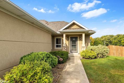 516 Lexington Drive Clear Lake IA 50428