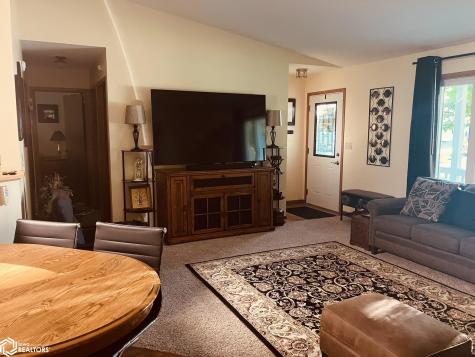 127 Country Club Drive Belmond IA 50421