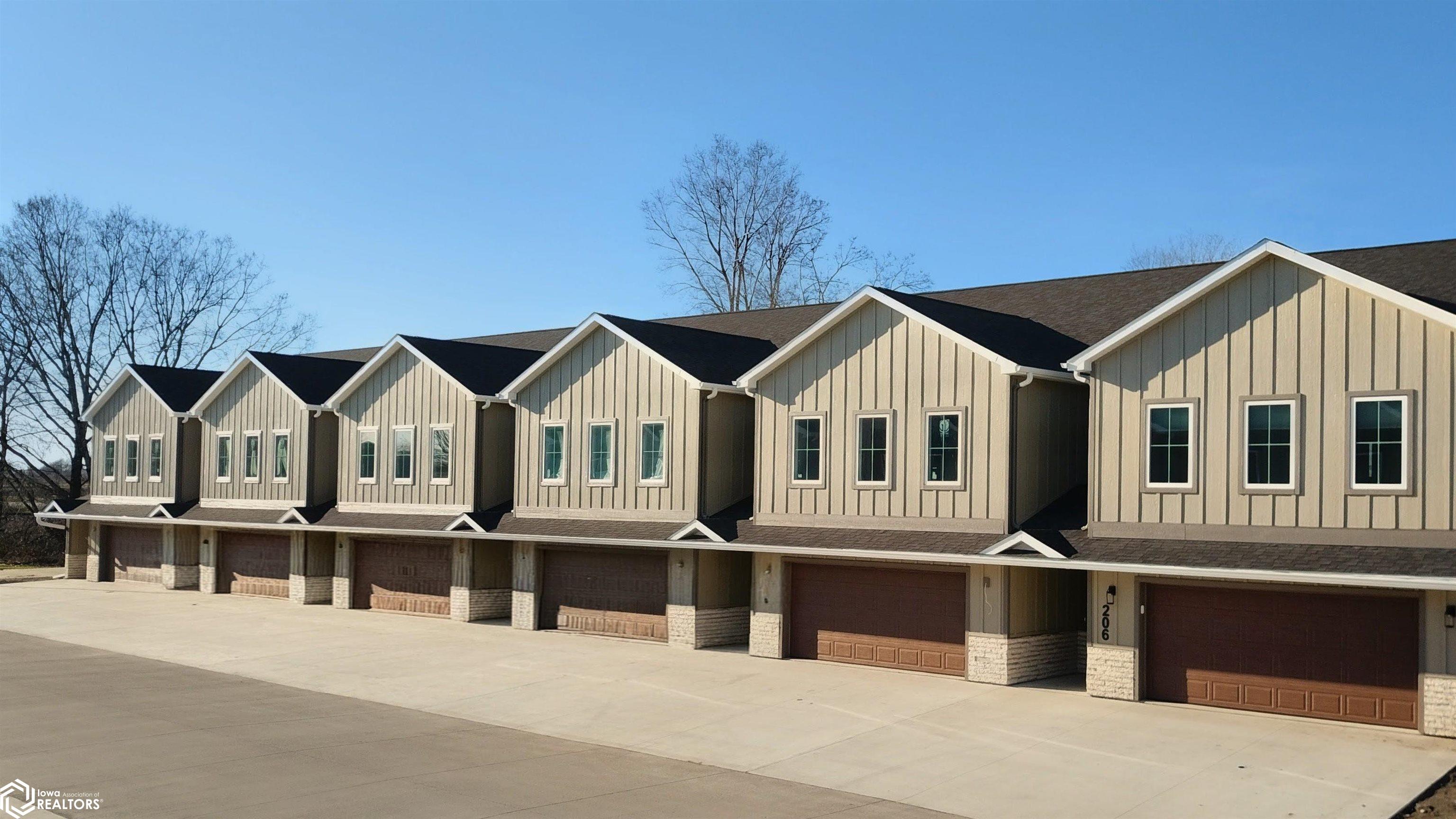 214 Stonebrook Court Clear Lake IA 50428