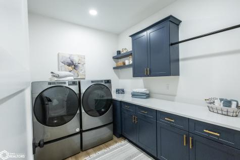 214 Stonebrook Court Clear Lake IA 50428