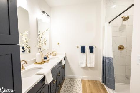 214 Stonebrook Court Clear Lake IA 50428