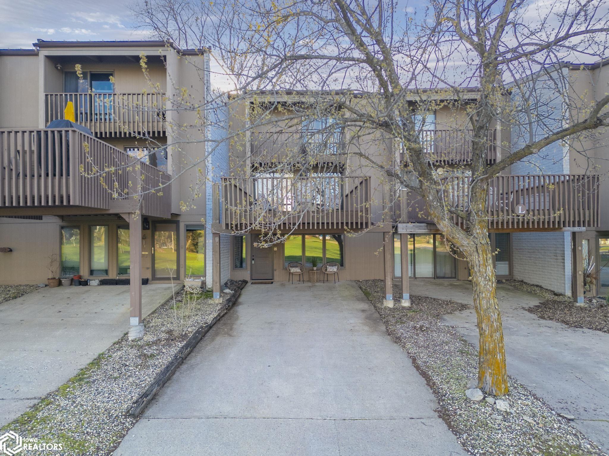 2700 N Shore Drive L-34 Clear Lake IA 50428
