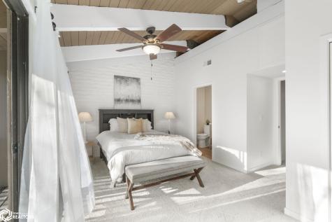 2700 N Shore Drive L-34 Clear Lake IA 50428