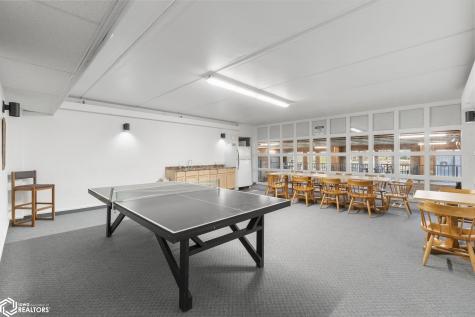2700 N Shore Drive L-34 Clear Lake IA 50428