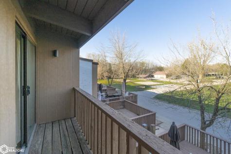 2700 N Shore Drive L-34 Clear Lake IA 50428