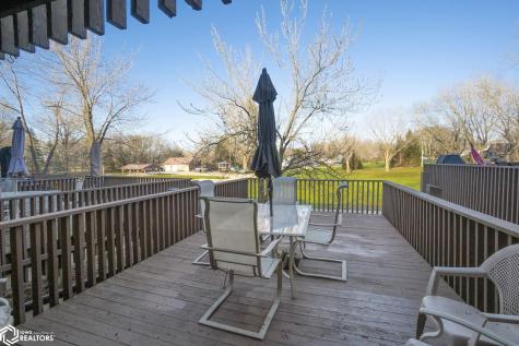 2700 N Shore Drive L-34 Clear Lake IA 50428