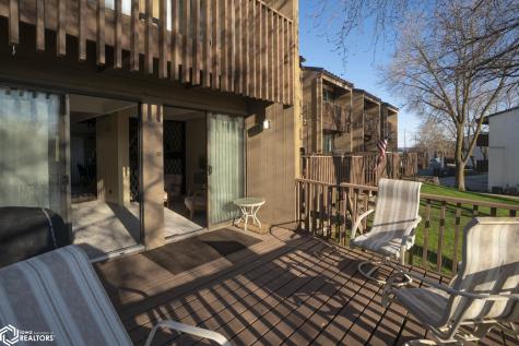 2700 N Shore Drive L-34 Clear Lake IA 50428