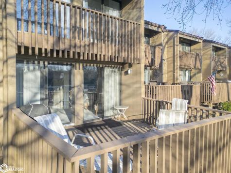 2700 N Shore Drive L-34 Clear Lake IA 50428