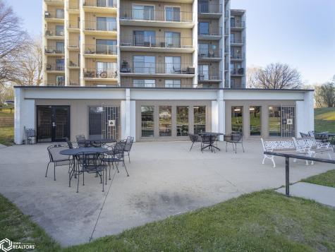 2700 N Shore Drive L-34 Clear Lake IA 50428