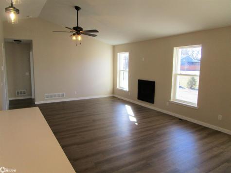 2313 Heritage Lane Iowa Falls IA 50126