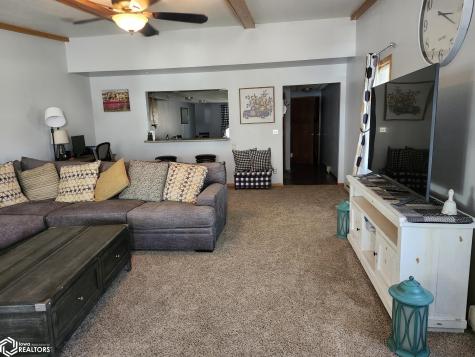 2405 186th Street Clarion IA 50525