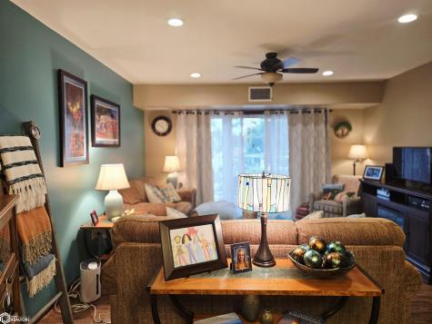 809 7th Avenue N Clear Lake IA 50428