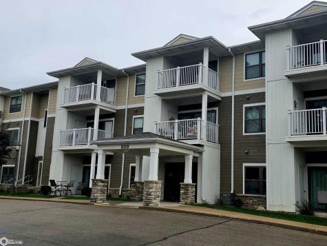 809 7th Avenue N Clear Lake IA 50428