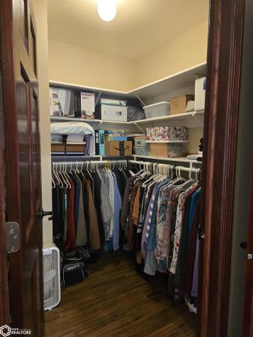 809 7th Avenue N Clear Lake IA 50428