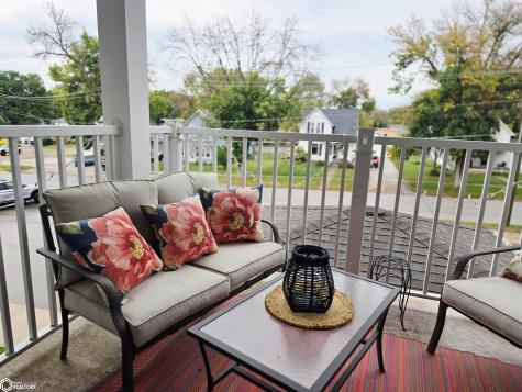 809 7th Avenue N Clear Lake IA 50428