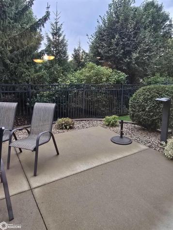 809 7th Avenue N Clear Lake IA 50428